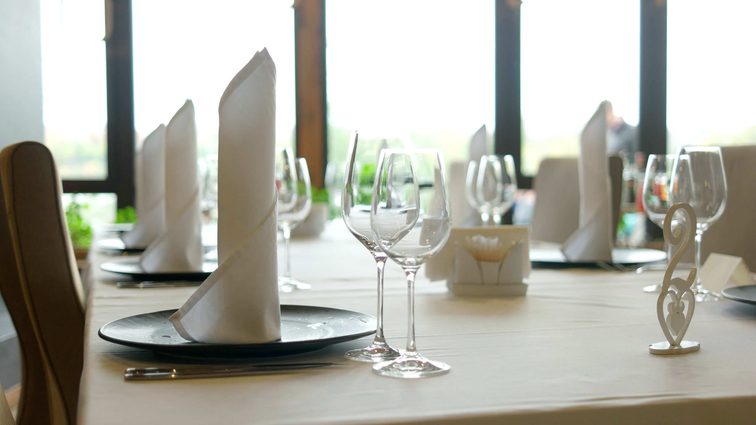 table-set-in-restaurant-2021-09-04-16-24-13-utc-scaled